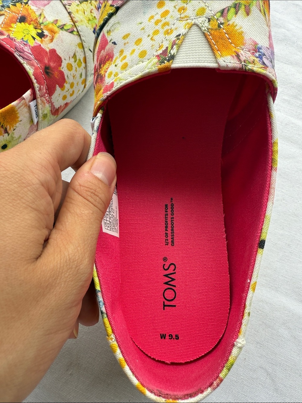 TOMS Floral Canvas Slip-Ons in White, Yellow & Pink - Picture 5 of 6
